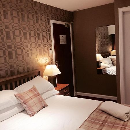 The Panmure Arms Hotel Edzell Exteriér fotografie