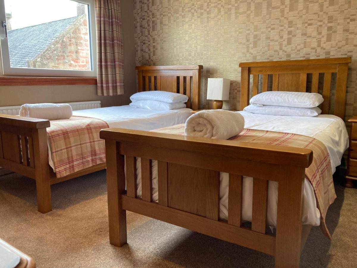 The Panmure Arms Hotel Edzell Exteriér fotografie